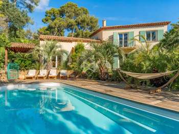 Vente Maison 5 chambresLa Londe-les-Maures
