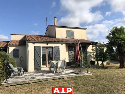 Vente maison 5 pièces La Meilleraie-Tillay 85