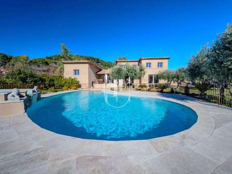 Vente maison 6 pièces La Motte 83