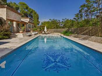 Maison 7 pièces 190 m² · à La Motte · 190 m² · 975 000 €