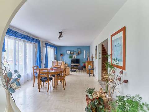 Vente maison 9 pièces La Pommeraye 49