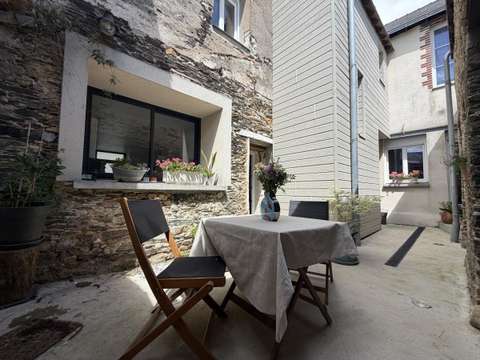 Vente maison 7 pièces La Pouëze 49