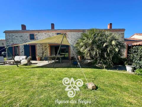 Vente maison 6 pièces La Regrippière 44