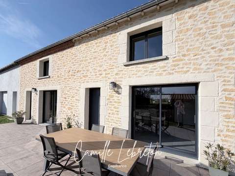 Vente maison 5 pièces La Regrippière 44