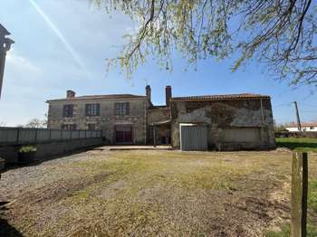 Vente maison 10 pièces La Réorthe 85