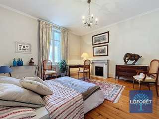 Vente maison 12 pièces