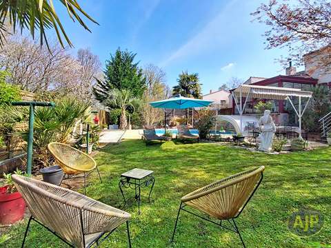 Vente maison 8 pièces La Roche-sur-Yon 85