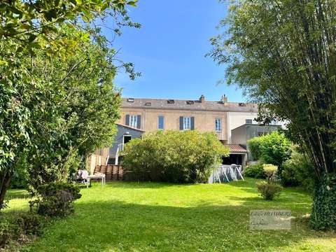 Vente maison 9 pièces La Roche-sur-Yon 85
