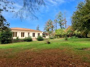 Vente maison 7 pièces La Roche-sur-Yon 85