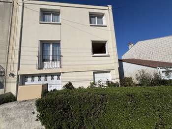 Vente Maison 4 chambresLa Roche-Sur-Yon Centre Ville