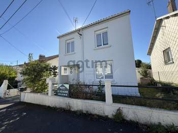 Vente Maison 2 chambresLa Roche-Sur-Yon Centre Ville