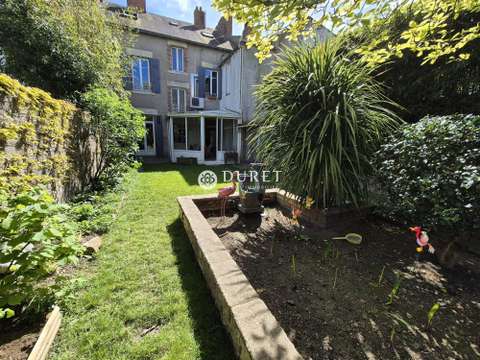 Vente maison 11 pièces La Roche-Sur-Yon Gare Sncf - Sacré Coeur 85