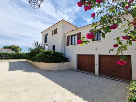 Vente maison 8 pièces La Roche-Sur-Yon Le Bourg Sous La Roche 85