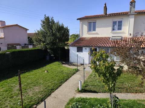 Vente maison 8 pièces La Roche-Sur-Yon Le Bourg Sous La Roche 85