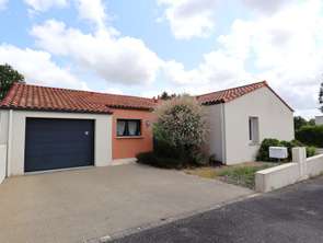 Vente Maison 4 chambresLa Roche-Sur-Yon Le Bourg Sous La Roche