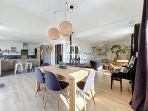 Vente Maison 4 chambresLa Roche-Sur-Yon Le Bourg Sous La Roche