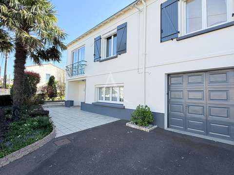 Vente maison 6 pièces La Roche-Sur-Yon Le Bourg Sous La Roche 85