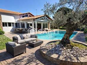 Vente Maison 5 chambresLa Roche-Sur-Yon Le Bourg Sous La Roche