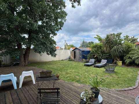 Vente maison 9 pièces La Roche-Sur-Yon Le Bourg Sous La Roche 85