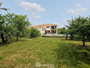 Vente Maison 6 chambresLa Roche-Sur-Yon Le Bourg Sous La Roche