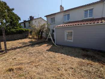 Vente Maison 5 chambresLa Roche-Sur-Yon Le Bourg Sous La Roche