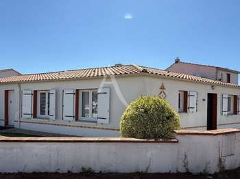Vente Maison 4 chambresLa Roche-Sur-Yon Le Bourg Sous La Roche