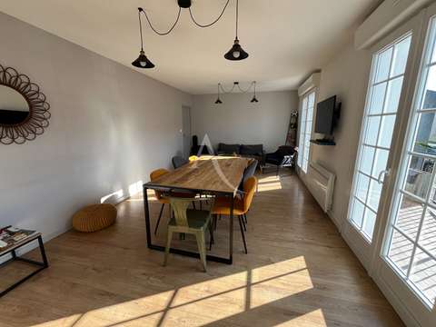 Vente maison 9 pièces La Roche-Sur-Yon Saint André D'ornay - Zone Sud-Ouest 85
