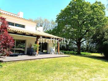 Vente Maison 5 chambresLa Roche-Sur-Yon Saint André D'ornay - Zone Sud-Ouest