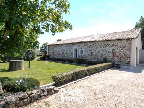 Vente maison 8 pièces La Roche-Sur-Yon Zad - Zi Nord 85