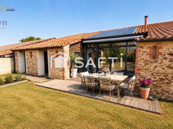 Vente maison 8 pièces La Roche-Sur-Yon Zad - Zi Nord 85