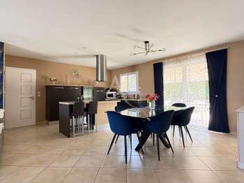 Vente maison 4 pièces La Roche-Sur-Yon Zi Sud 85