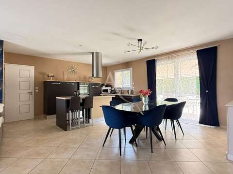 Vente maison 4 pièces La Roche-Sur-Yon Zi Sud 85