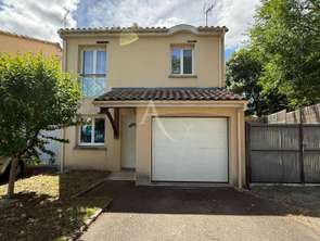 Vente Maison 3 chambresLa Roche-Sur-Yon Zi Sud