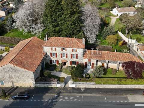 Vente maison 10 pièces La Rochefoucauld 16