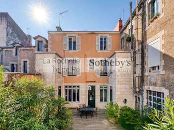 Vente maison 10 pièces La Rochelle 17