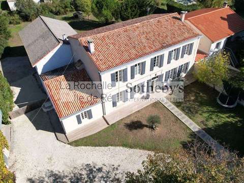 Vente maison 7 pièces La Rochelle 17