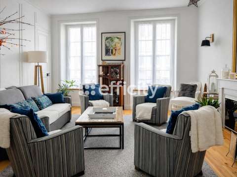 Vente maison 8 pièces La Rochelle 17