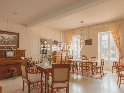 Vente maison 8 pièces La Rochelle 17