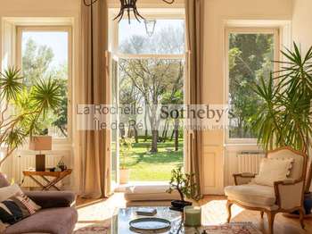 Maison 10 pièces 370 m² · à La Rochelle · 370 m² · 1 785 000 €