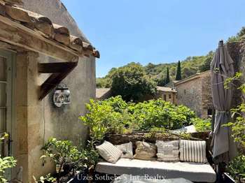 Maison 7 pièces 240 m² · à La Roque-sur-Cèze · 240 m² · 640 000 €