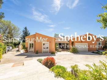 Vente maison 8 pièces La Roquebrussanne 83