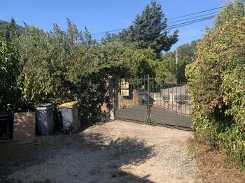 Vente maison 3 pièces La Roquebrussanne 83