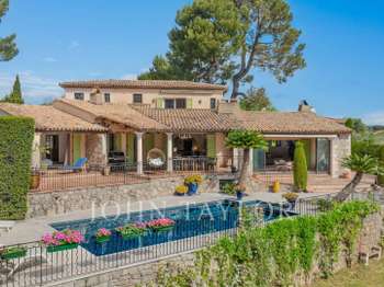 Vente maison 9 pièces La Roquette-sur-Siagne 06