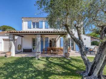 Vente Maison 5 chambresLa Roquette-sur-Siagne