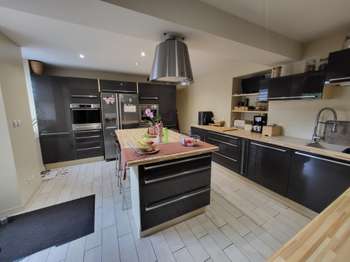 Vente maison 8 pièces Vente maison 8 pièces