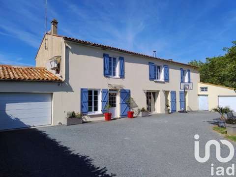 Vente maison 8 pièces La Taillée 85