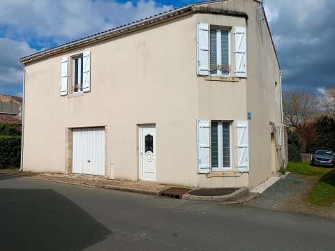 Vente maison 4 pièces La Taillée 85