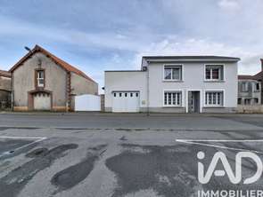 Vente Maison 6 chambresLa Tourlandry