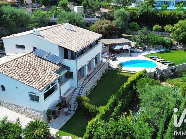 Maison 5 pièces 195 m² · à La Turbie · 195 m² · 3 885 000 €