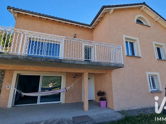 Maison 6 pièces 140 m² · à La Valla-en-Gier · 140 m² · 349 000 €